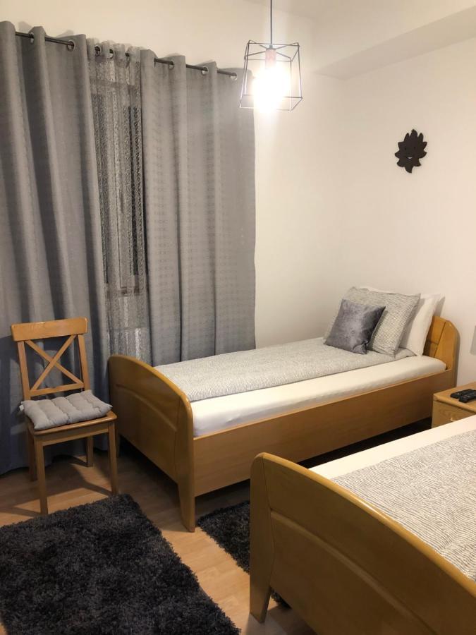 Apartament Basak 2 Apartment Дева Екстериор снимка